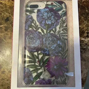 NEW IN BOX Vera Bradley Flexi Phone Case for iPhone 8,7,6- Lavender Meadow